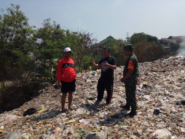 Babinsa Desa Ngringo Koramil 04/Jaten Serka Basrowi melaksanakan Komsos