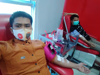 DARURAT !!! Humas PKS Kota Medan Donorkan Darah untuk Pasien Operasi