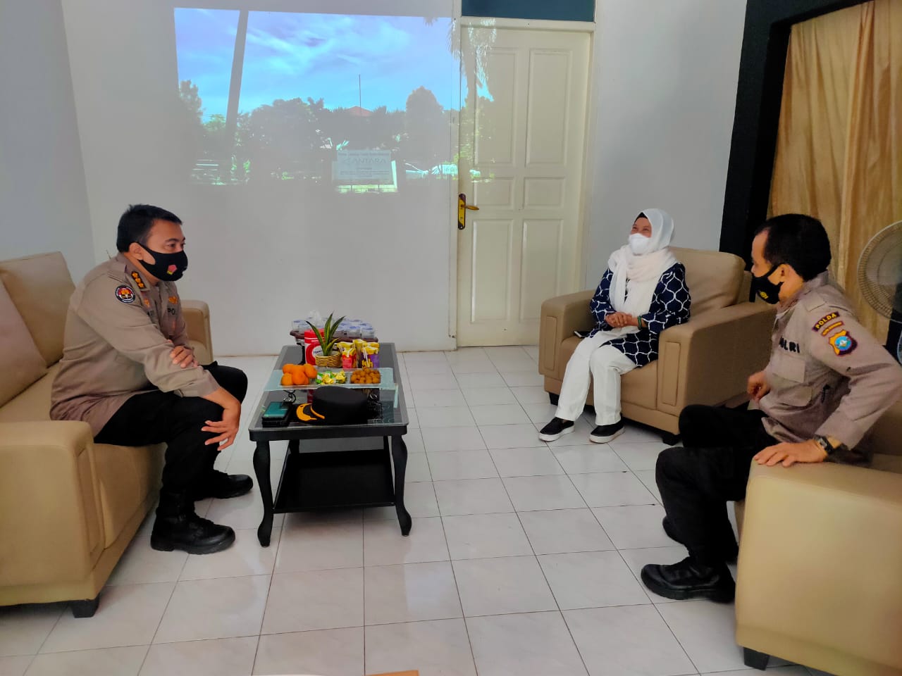 Pererat Silaturahmi dan Visit Media, Kabid Humas Polda Kepri Kunjungi  LKBN Antara Kepri