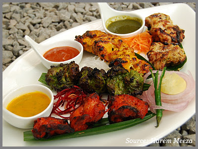 Chicken tikka at harem meeza Delhi