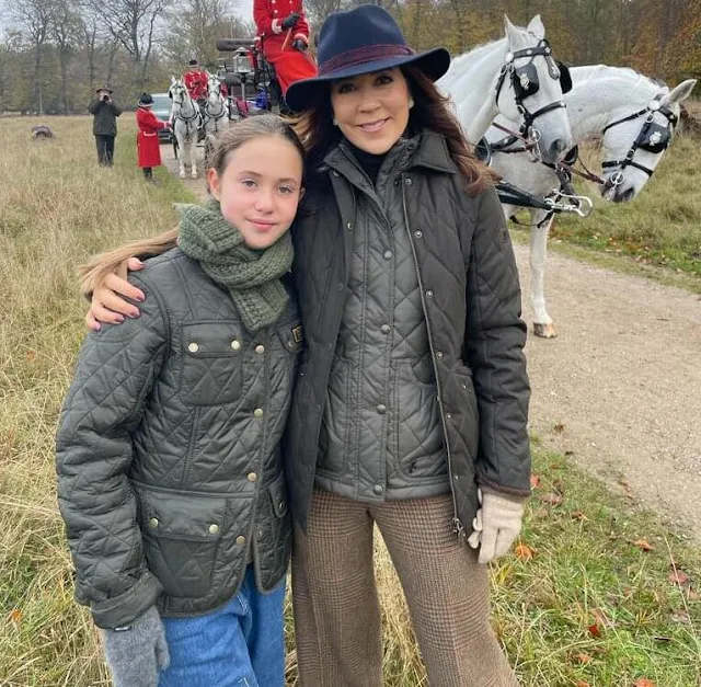 Crown Princess Mary wore a Heaney quilted verdigris jacket by Dubarry. Princess Josephine wore a winter vintage olive jacket by Barbour