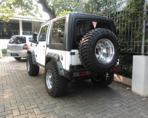 Modifikasi jimny trepes katana gx sj410 long jangkrik 