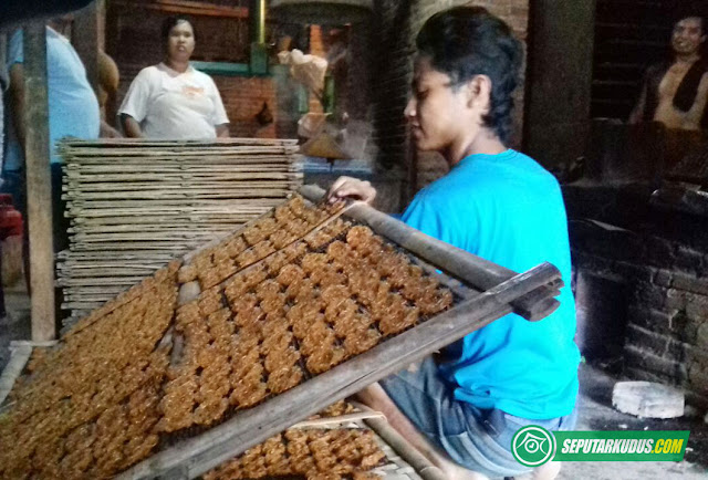 produsen kerupuk di kudus