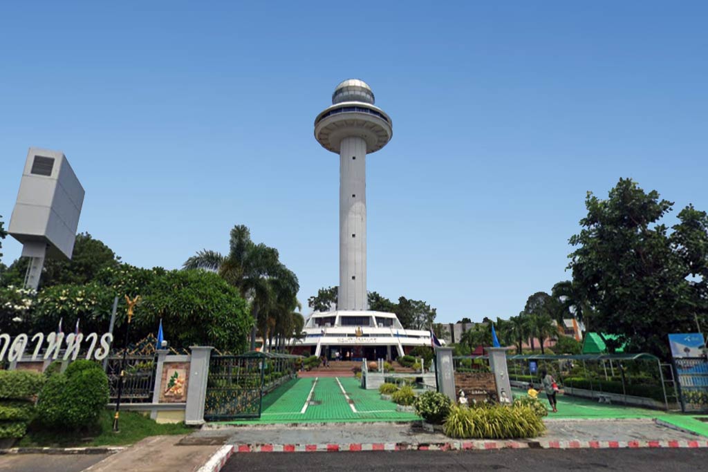 Ho Kaeo Mukdahan Tower