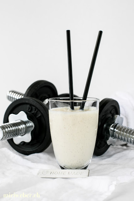 eiweiss shake, selber machen, rezept eiweiss shake, cappuccino shake, latte macciato shake, kaffe rezept, kaffee eiweiss shake, mocca shake, protein shake, fitness shake,