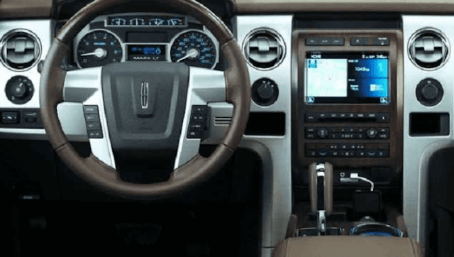 Lincoln Mark LT interior