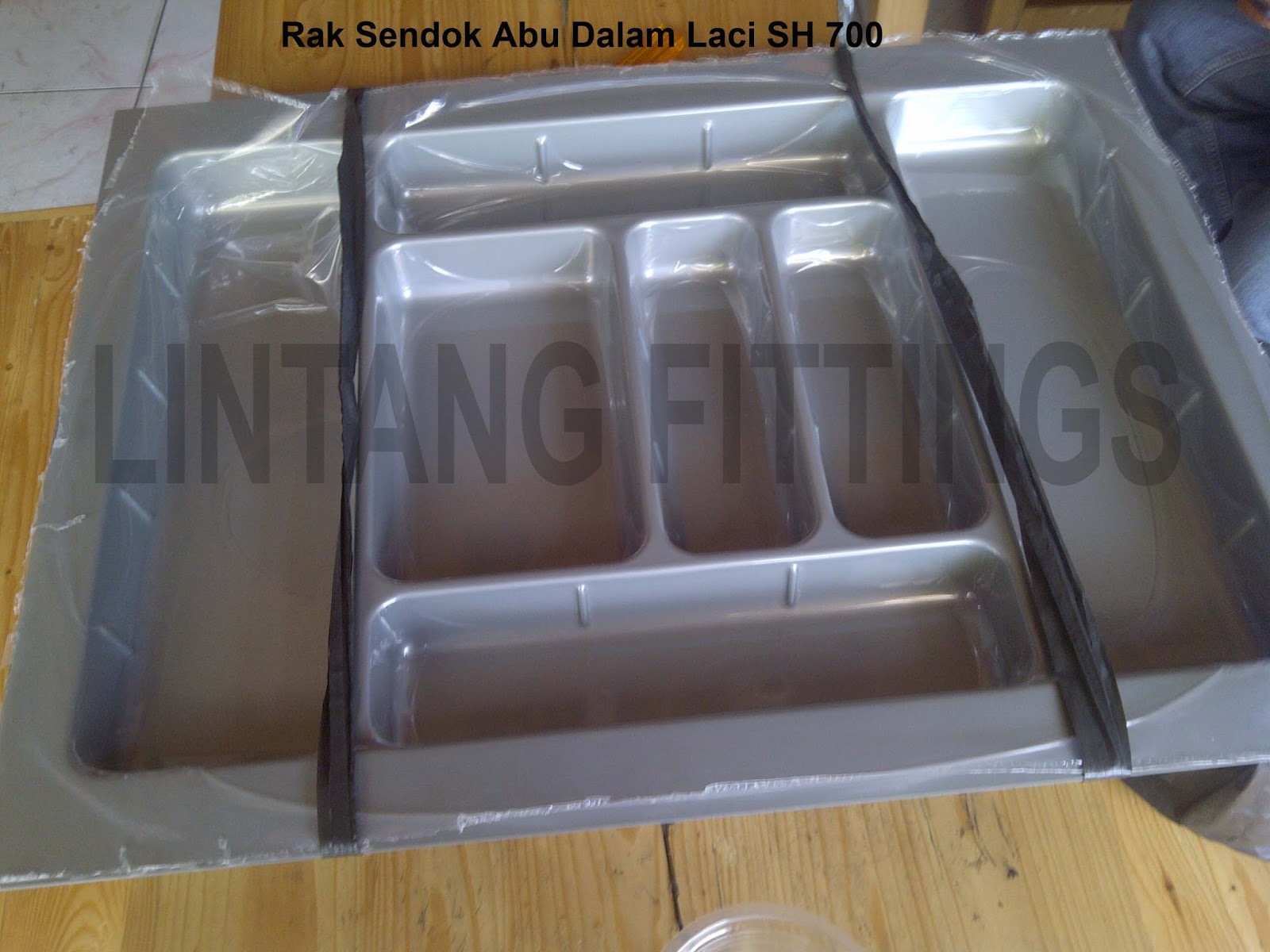  Rak  Sendok Abu Dalam Laci  Lintang Fittings