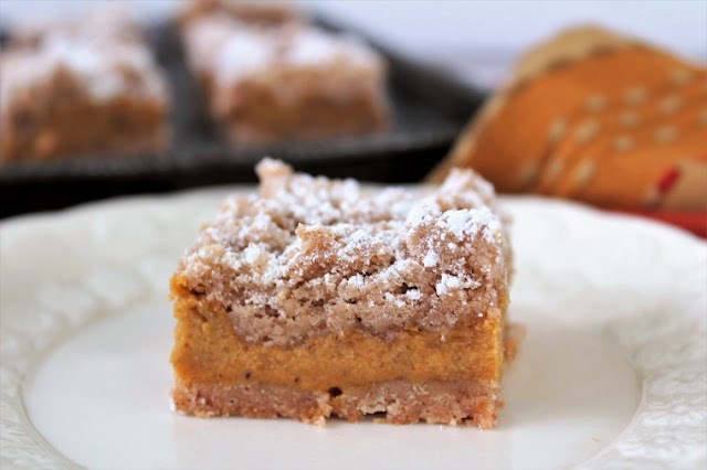 GF pumpkin pie snickerdoodle crumb bars