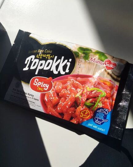 Packaging kemasan topokki instan mamasuka-tteokbokki review