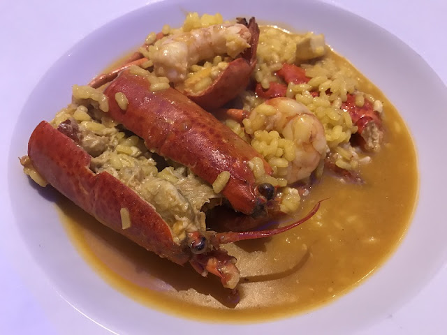 Plato de arroz con bogavante del restaurante la plaza de Torrent