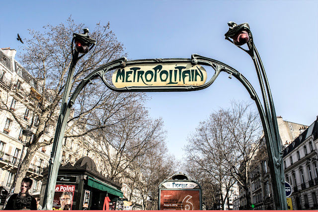 Metro Paryż