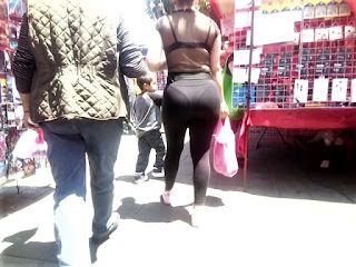 Señora guapa cola grande leggins marcado