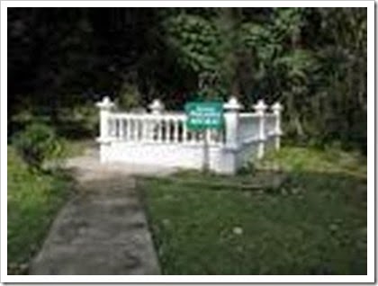 mat kilau- makam 1