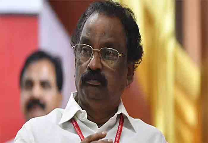 News, Kerala, Kerala-News, Politics, Politics-News, Puthuppally News, Kottayam News, By-election, UDF Candidate, Chandy Oommen, First Lead, A K Balan, CPM, UDF.