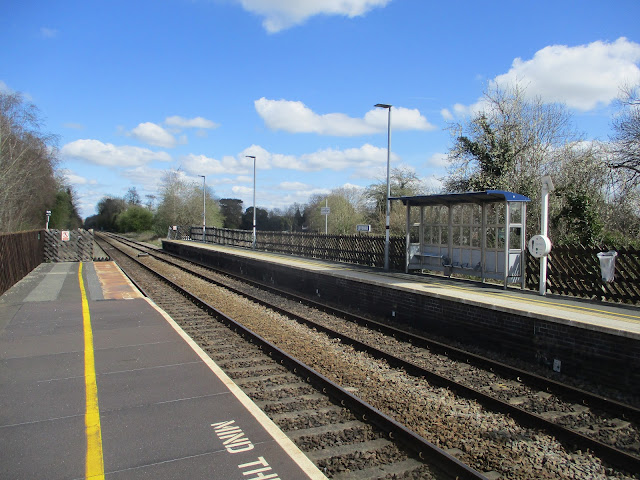 Lowdham railway station and signal box