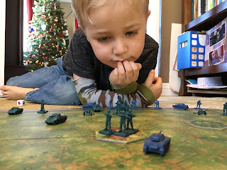 Playing Memoir '44 with kids 4 1/2 years old SquadPainter 