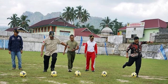 Hadiri Pembukaan Turnamen Sepakbola Piala Kapolda, Wabup Richi Aprian : Motivasi Generasi Muda Tanah Datar 