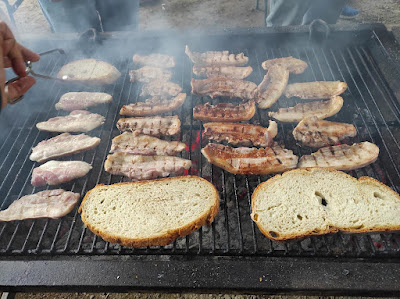 Bona cansalada i pa torrat La Marató