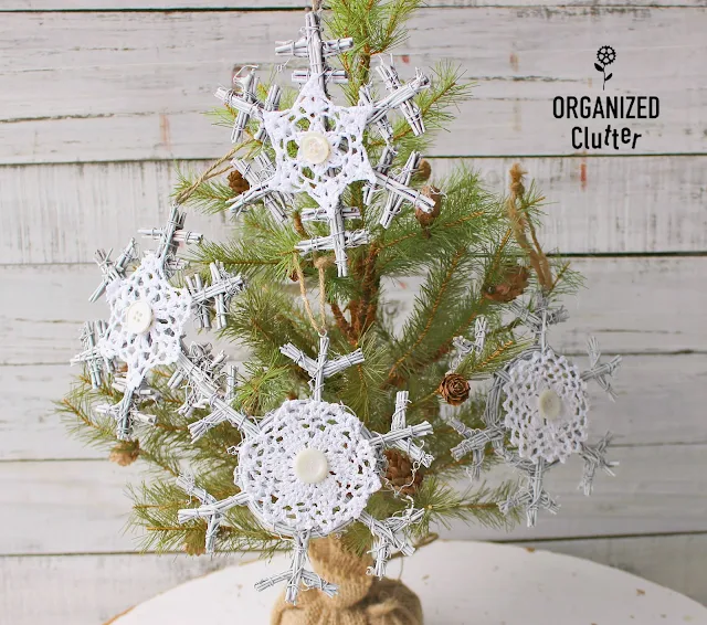 Twig Snowflake Christmas Tree Ornament Makeover #Upcycle #treeornaments #snowflakes #twigornaments