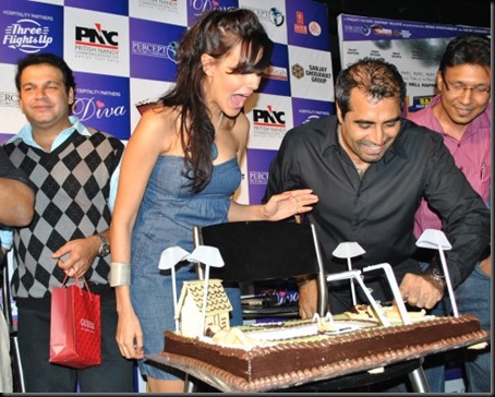 Suresh_Menon__Neha_Dhupia_and_Shailendra_Singh-500x401
