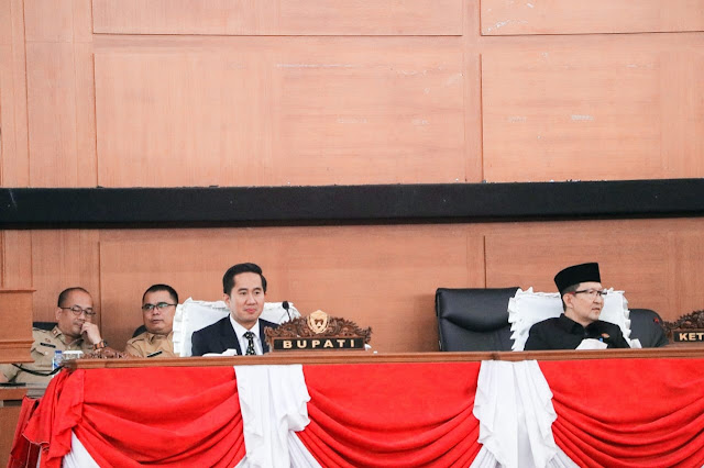 Plt. Bupati Sampaikan Penjelasan Raperda Pertanggungjawaban Pelaksanaan APBD 2022 