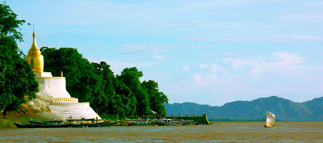 Bagan Pagoda on the Irrawaddy River