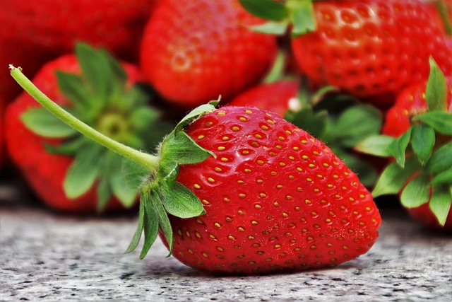 Health with Strawberry,  Healthy Strawberry, Smoothies