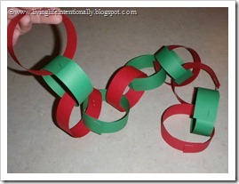 Paper Chain Advent