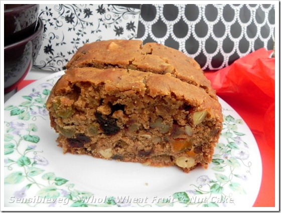 wholewheatfruit&nutcake3