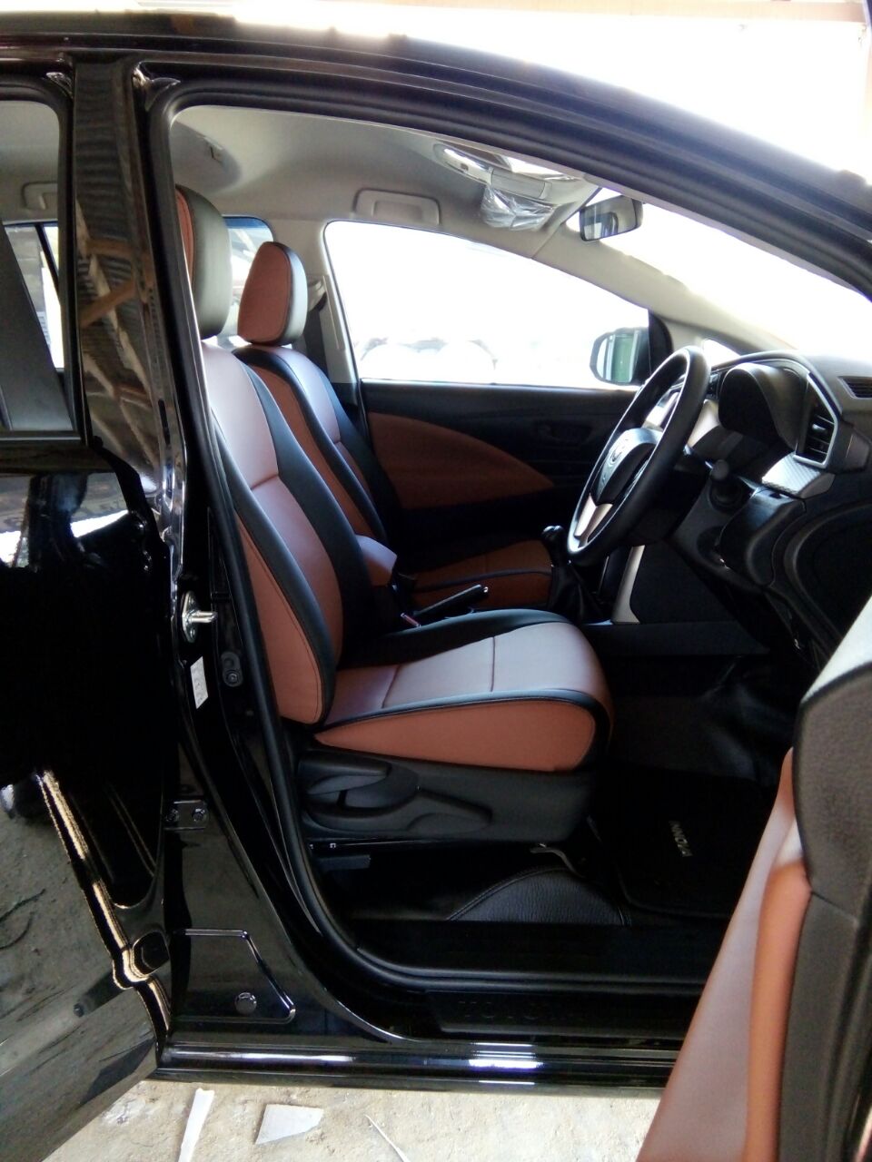 Custom Sarung Jok Mobil Innova