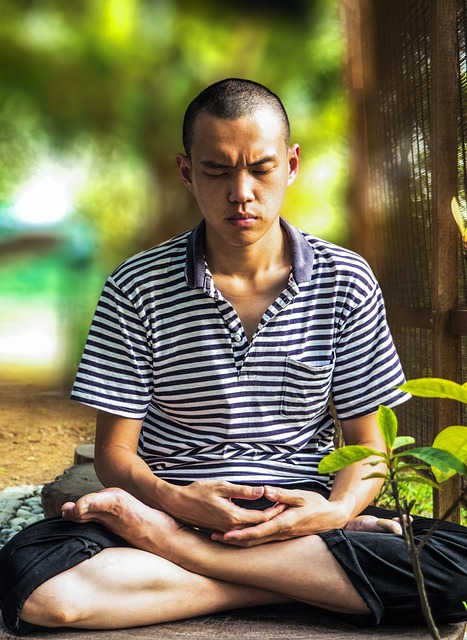 cara mengatasi setres dengan meditasi