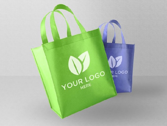 Branding logo on hand carrying bags
