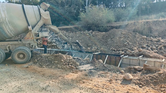 समस्या पत्रवार्ता : CM के गृह जिले में घटिया निर्माण,रौनी रोड के घटिया निर्माण को लेकर नागरिक लामबंद, गुणवत्ता युक्त निर्माण की मांग,ग्रामीणों ने कहा शासन के पैसे का हो रहा बंदरबाट,करोड़ों के काम में मानक मापदंडों के विपरीत हो रहा काम।