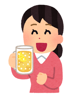 ハイボールを飲む人のイラスト（女性）