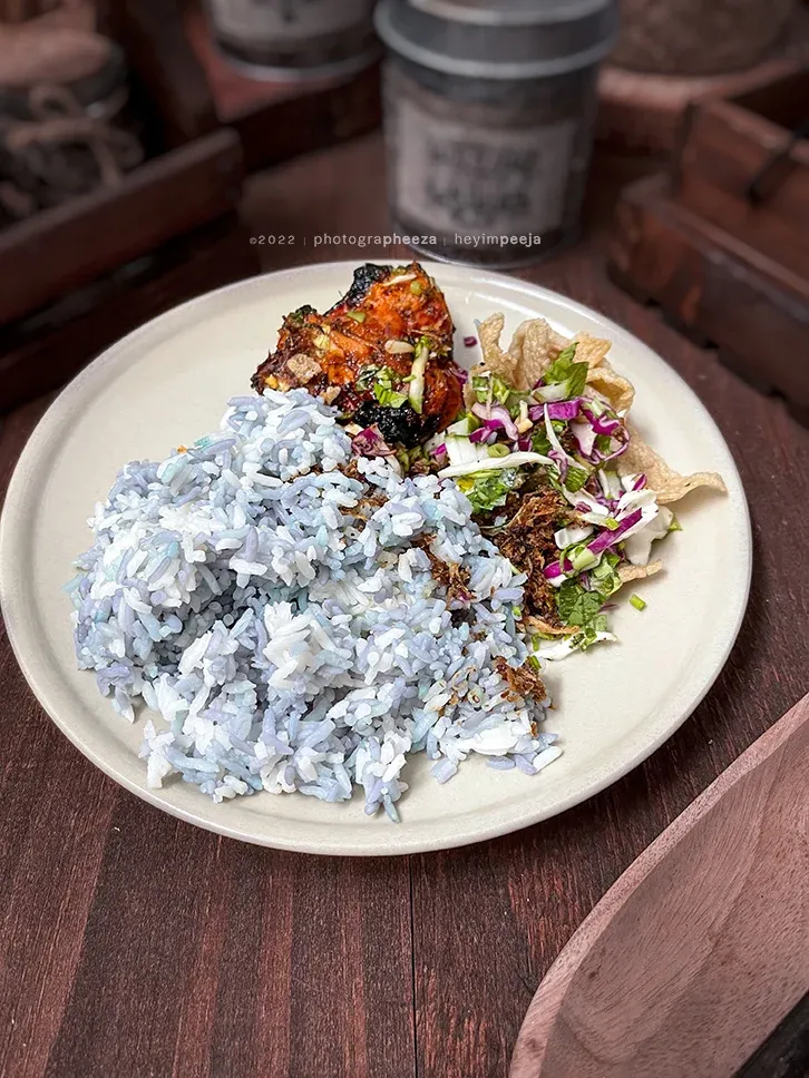 nasi kerabu ayam bakar