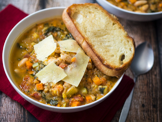 5 Easy Soups That Will Keep You Warm This Winter