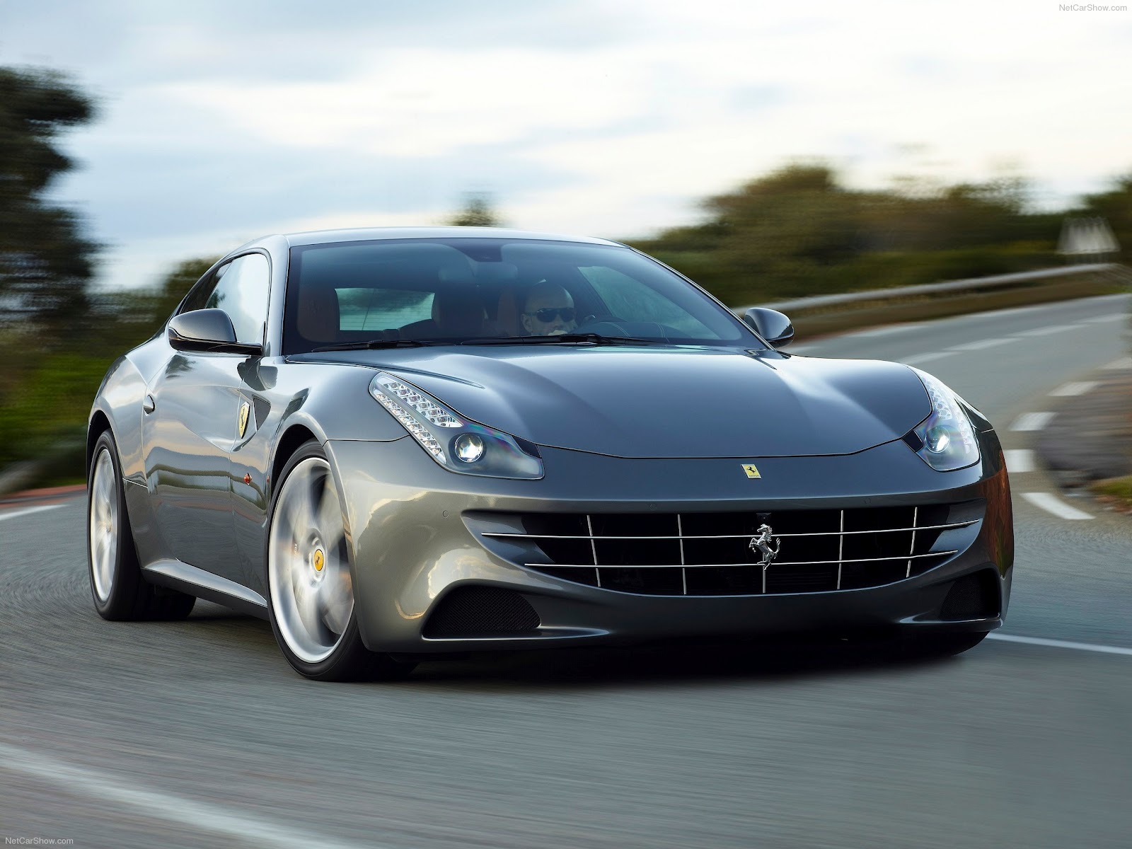 Wallpaper Mobil Ferrari Berita Pos Online