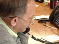 Allan Hundley, Baxter County Arkansas works the phones for John McCain in Ohio