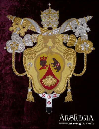pope benedict xvi coat of arms. of the papal coat of arms.