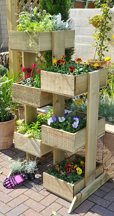 Vertical gardening planters ideas #Container_gardening 