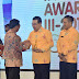 Bupati Terima Penghargaan Platinum Award IndoHCF Innovation Awards III-2019