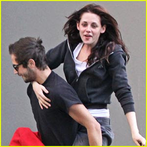 Kristen Stewart New Boyfriend Latest Pictures