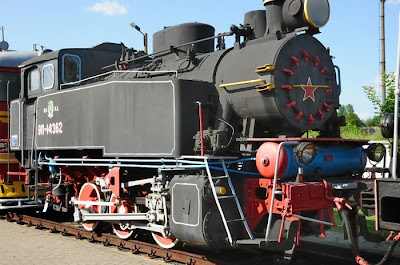 rails locomotive