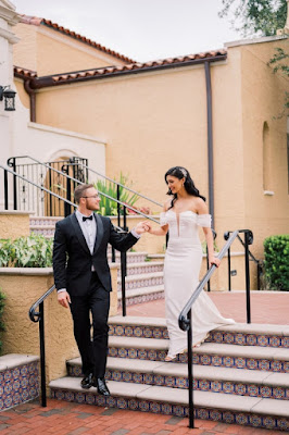 bride and groom at rollins college