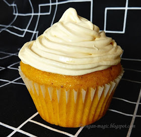 Mango Cupcakes