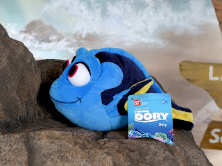 finding dory basic plush toy bandai dory