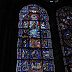 シャルトル大聖堂の聖母マリアのステンドグラス
