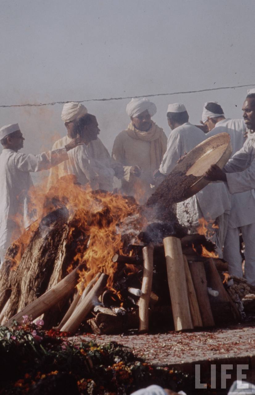 Jawaharlal Nehru Funeral Procession Photos | Rare & Old Vintage Photos (May 28, 1964)