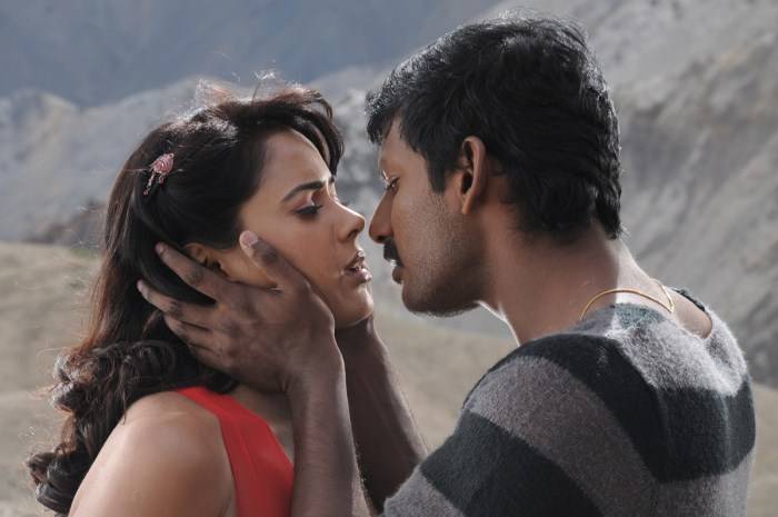 Tamil Movie Vedi Hot Stills release images