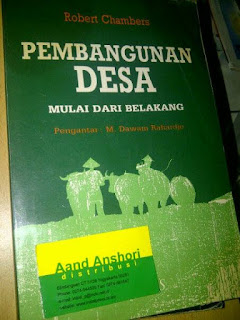 Jual Buku Pembangunan Desa; Mulai dari Belakang Penulis : Robert Chambers